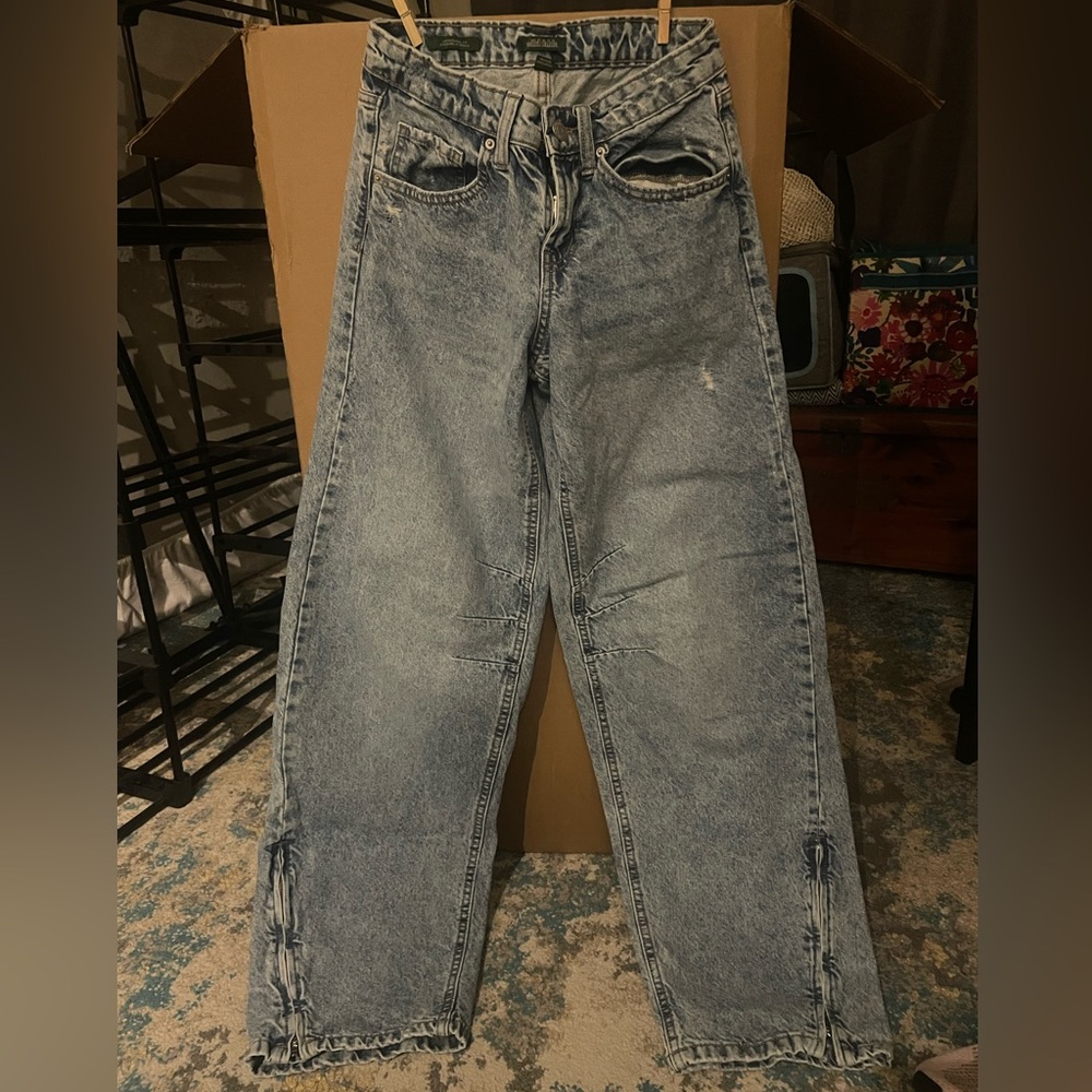 Wild Fable Blue Acid Wash Barrel Jeans